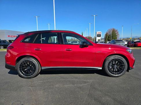 New 2026 Mercedes-Benz GLC 43 AMG 4MATIC image 7