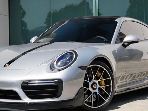 Used 2019 Porsche 911 Turbo S image 3