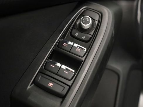 Used 2024 Subaru Crosstrek 2.5i Limited image 18