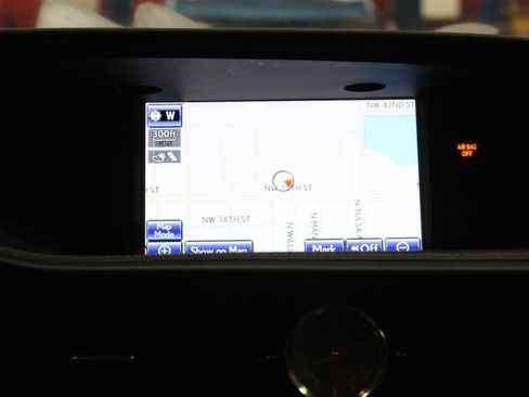 Used 2014 Lexus ES 350 w/ Luxury Package FWD image 22