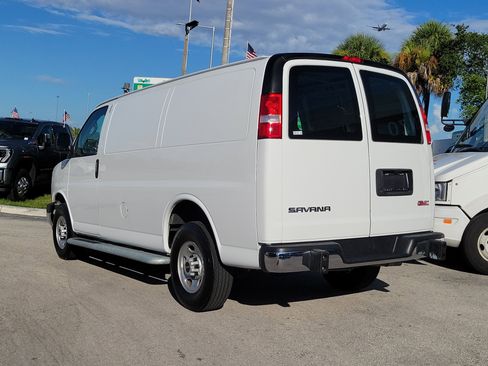 Used 2024 GMC Savana 2500 CARGO w/ Driver Convenience Package image 7