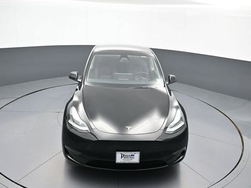 Used 2025 Tesla Model Y Long Range AWD/4WD image 21
