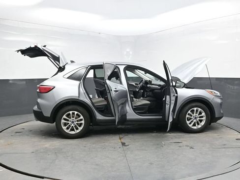 Used 2022 Ford Escape SE FWD image 48