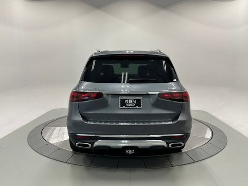 Certified 2024 Mercedes-Benz GLS 450 4MATIC image 7