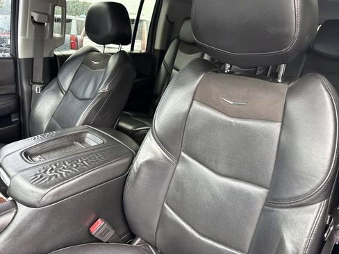 Certified 2017 Cadillac Escalade ESV Premium Luxury RWD image 11