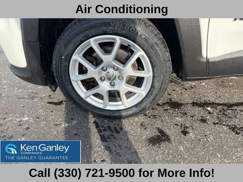 Used 2020 Jeep Renegade Latitude image 16