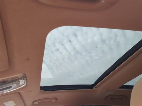 Certified 2024 Genesis GV80 3.5T w/ Prestige Package image 18