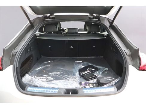 Certified 2025 Mercedes-Benz GLC 43 AMG 4MATIC Coupe image 31