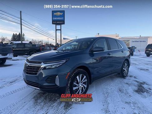 Used 2024 Chevrolet Equinox LT image 1