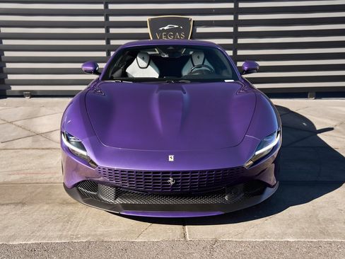 Used 2024 Ferrari Roma image 7