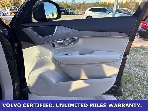 Certified 2023 Volvo XC90 B6 Plus w/ Protection Package Premier image 10
