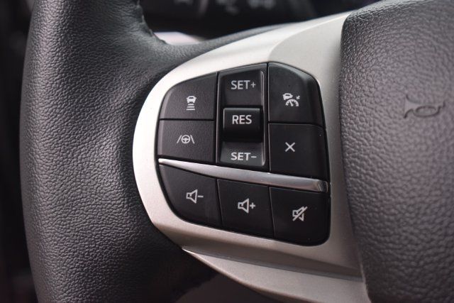 Used 2023 Ford Explorer XLT w/ Equipment Group 202A AWD/4WD image 29