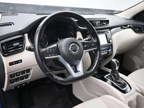 Used 2022 Nissan Rogue Sport SL AWD/4WD image 13