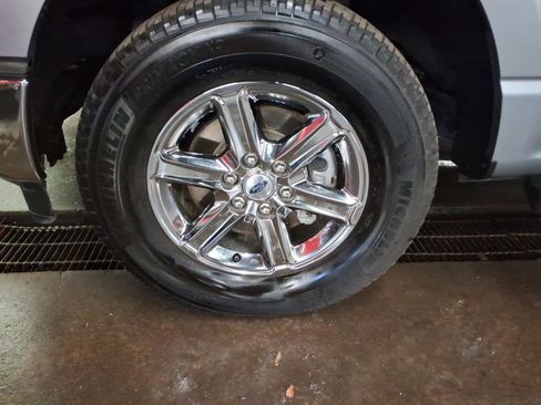 Used 2024 Ford F150 XLT w/ Tow/Haul Package image 5