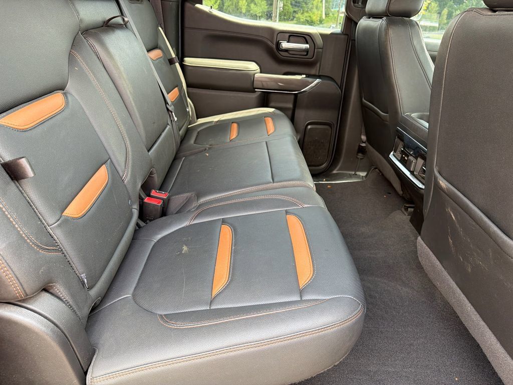 Used 2022 GMC Sierra 1500 AT4 w/ AT4 Carbonpro Edition AWD/4WD image 15