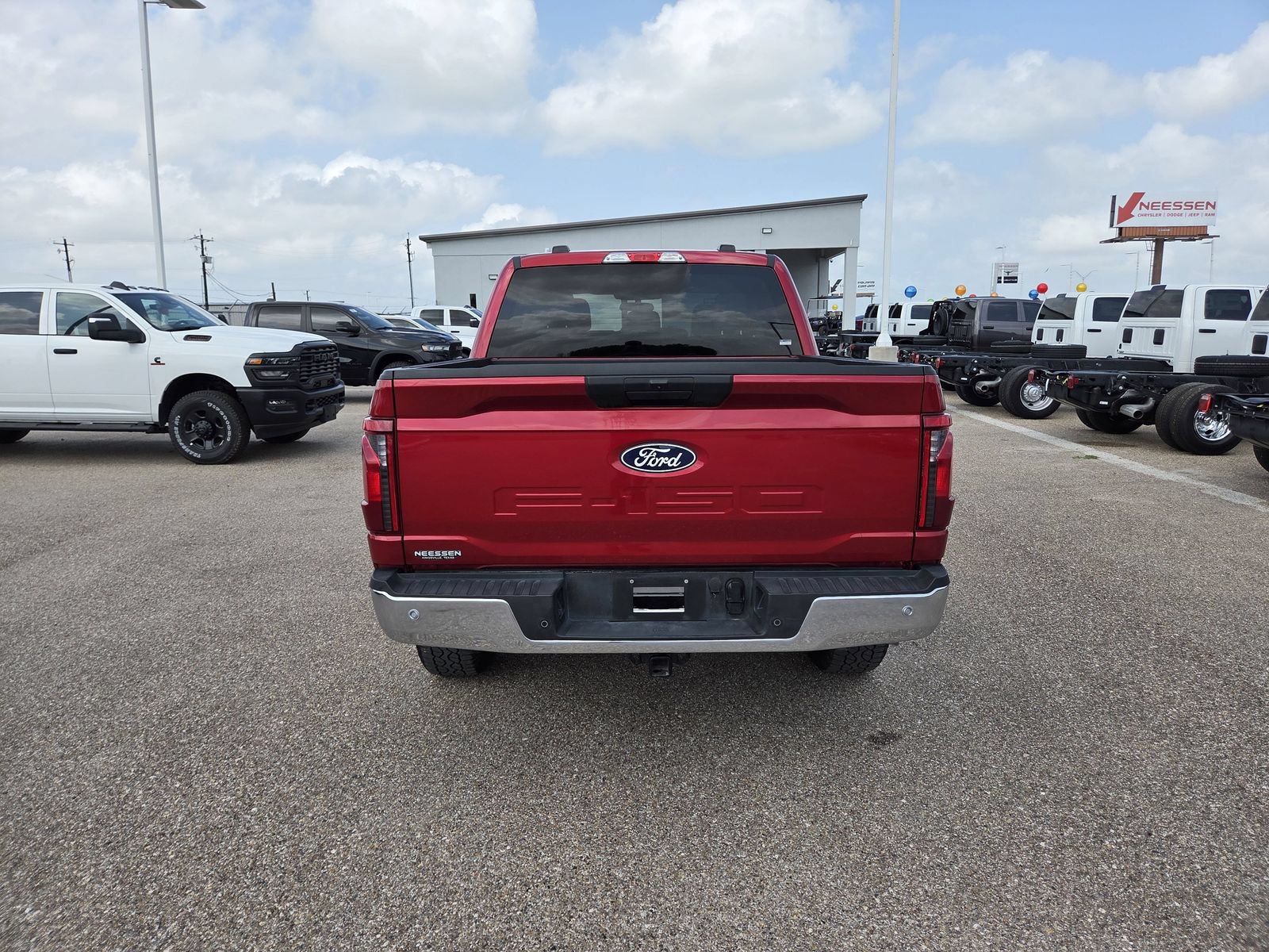 Used 2025 Ford F150 XLT w/ Equipment Group 301A Standard AWD/4WD image 8