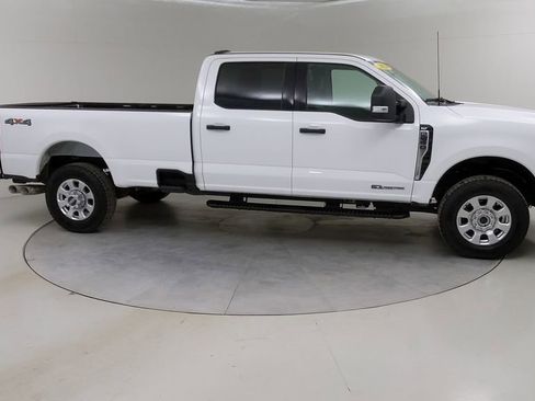 Certified 2024 Ford F350 XLT AWD/4WD image 11