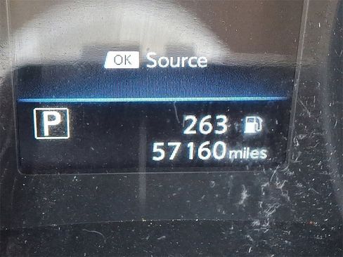 Used 2020 Nissan Rogue SV image 13