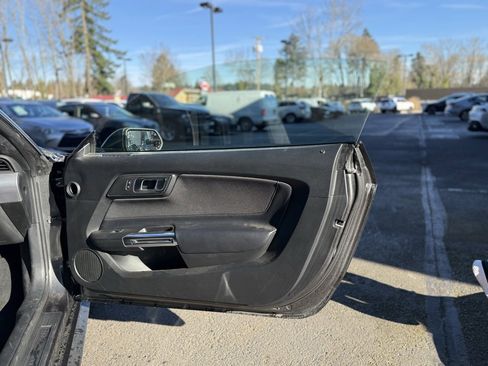 Used 2020 Ford Mustang GT image 17