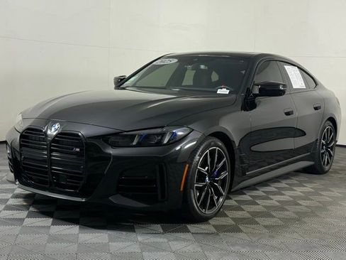 Used 2025 BMW 440i xDrive w/ Premium Package image 2