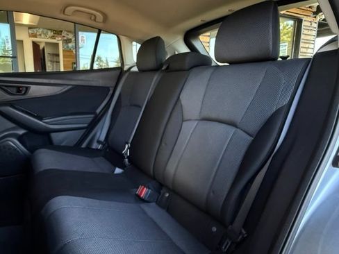 Used 2018 Subaru Impreza 2.0i Premium AWD/4WD image 30