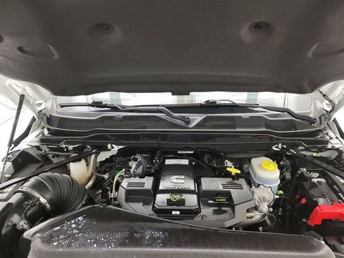 Used 2024 RAM 3500 Limited image 58