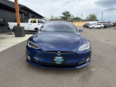 Used 2019 Tesla Model S Long Range AWD/4WD image 2