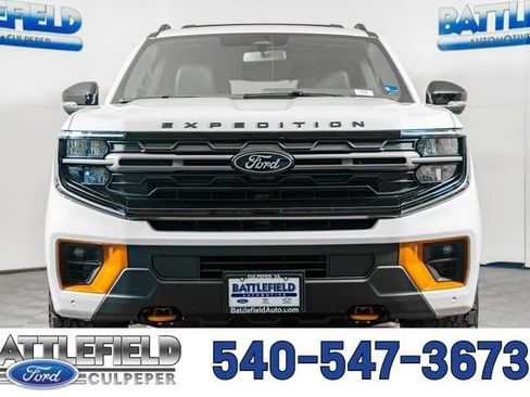 New 2026 Ford Expedition Tremor image 2