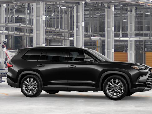 New 2026 Toyota Grand Highlander AWD image 13