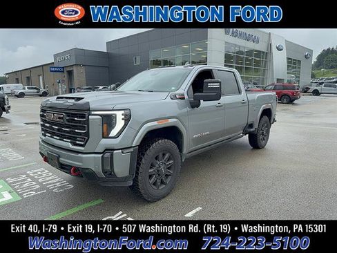 Used 2024 GMC Sierra 2500 AT4 w/ AT4 Premium Plus Package AWD/4WD image 1