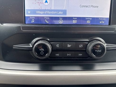Used 2022 Ford F150 XLT AWD/4WD image 34