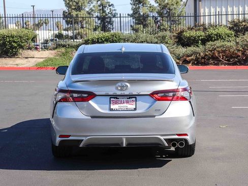 Certified 2022 Toyota Camry SE w/ Carpet Mat Package (TMS) FWD image 6