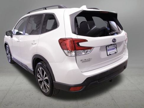 Used 2021 Subaru Forester Limited w/ Popular Package #3 image 3