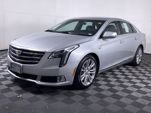 Certified 2018 Cadillac XTS Luxury image 18