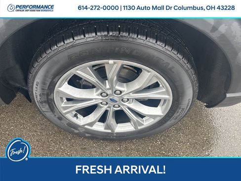 Used 2023 Ford Explorer Limited image 11