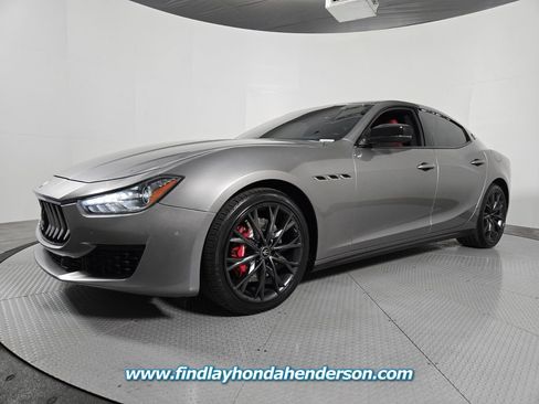 Used 2021 Maserati Ghibli S image 2