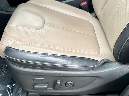 Used 2023 Hyundai Santa Fe Limited AWD/4WD image 26