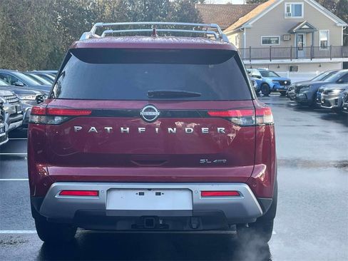 Used 2025 Nissan Pathfinder SL w/ SL Premium Package image 6