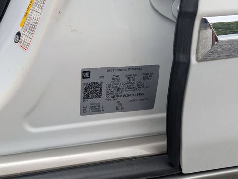 Used 2022 Buick Enclave Premium FWD image 32