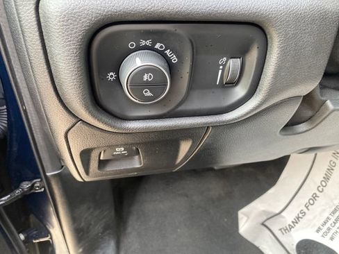 Used 2020 RAM 1500 Big Horn RWD image 34
