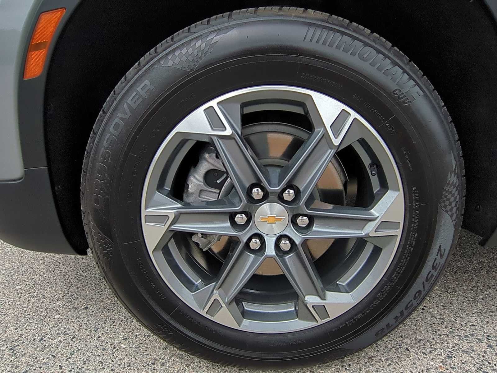 Used 2025 Chevrolet Blazer LT FWD image 28
