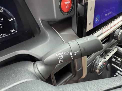 New 2025 Toyota Tacoma TRD Off-Road image 31