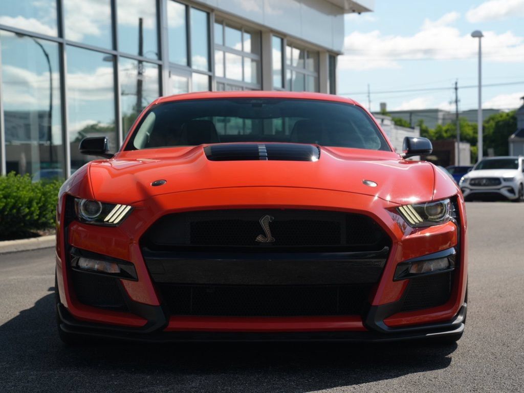 Used 2022 Ford Mustang Shelby GT500 w/ Carbon Fiber Track Pack RWD image 24