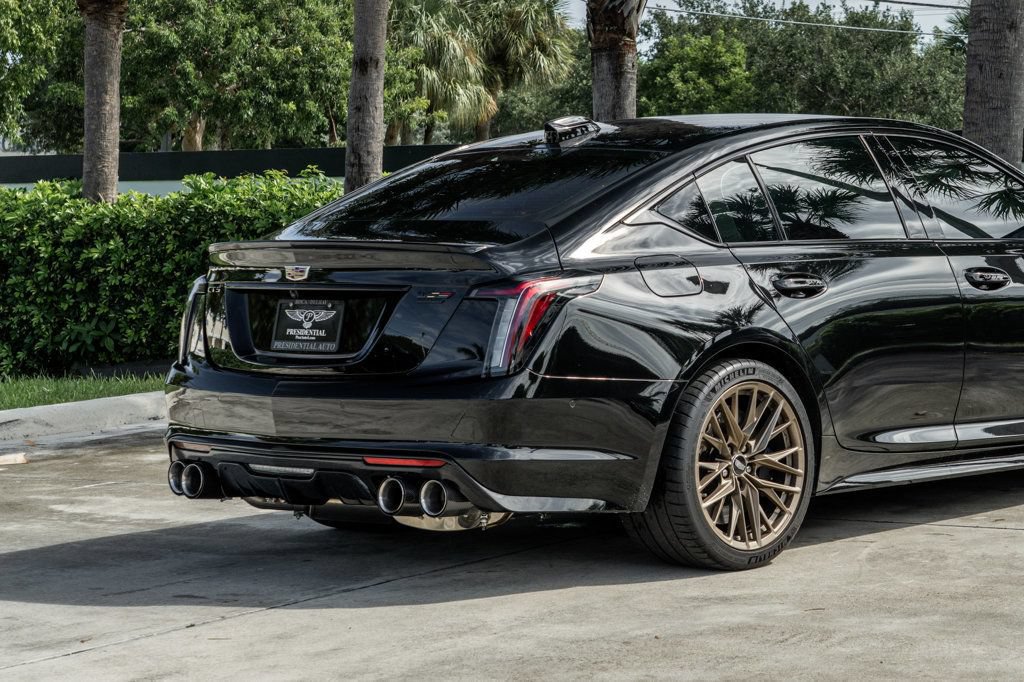 Used 2026 Cadillac CT5 V Blackwing w/ Super Cruise 1 Package RWD image 7