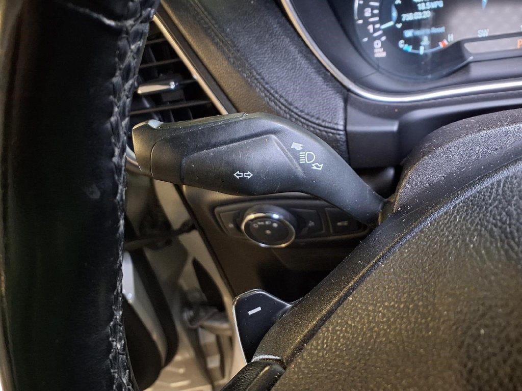 Used 2018 Lincoln MKX Reserve FWD image 11