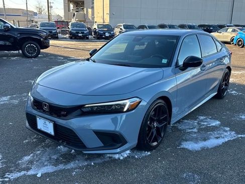 Used 2022 Honda Civic Si image 1