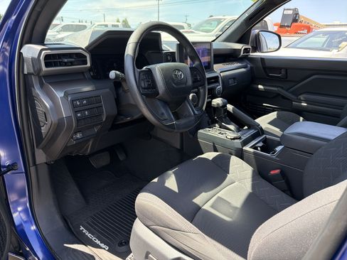 Used 2024 Toyota Tacoma SR5 AWD/4WD image 9