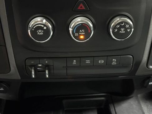 Used 2017 RAM 3500 Tradesman w/ Popular Equipment Group AWD/4WD image 17