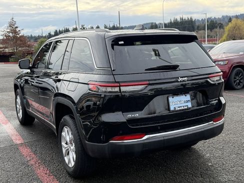 Used 2023 Jeep Grand Cherokee Limited image 6