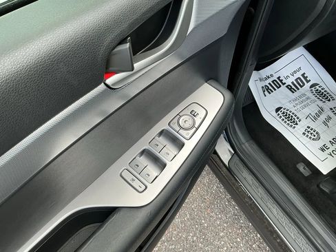 Used 2020 Hyundai Palisade SE image 13